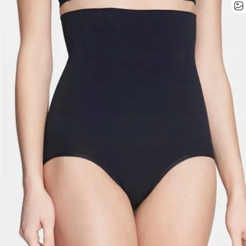 NWOT Yummie Tummie  Hi Waisted Shaper Brief SZ SMALL